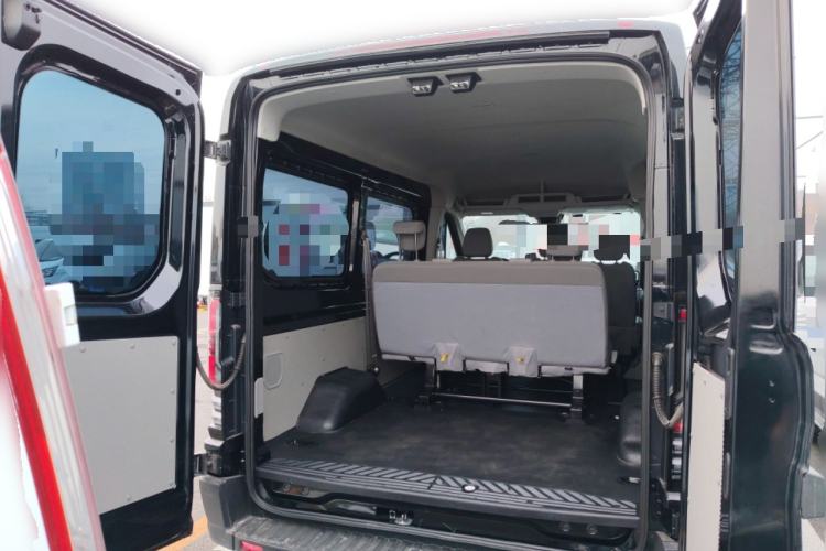 Used Ford Transit T8 2024 T8 2.3T Diesel Automatic Short Wheelbase Mid-Height 6-Seater Fully Equipped Model 3/3 Trunk