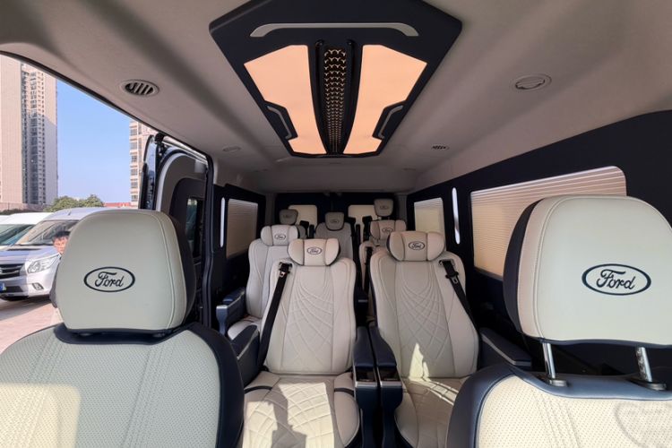 Used Ford Transit T8 2024 T8 2.3T Diesel Automatic Mid-axle Mid-roof 9-seater Business & Travel Version 2/2/2/3 Interior 12
