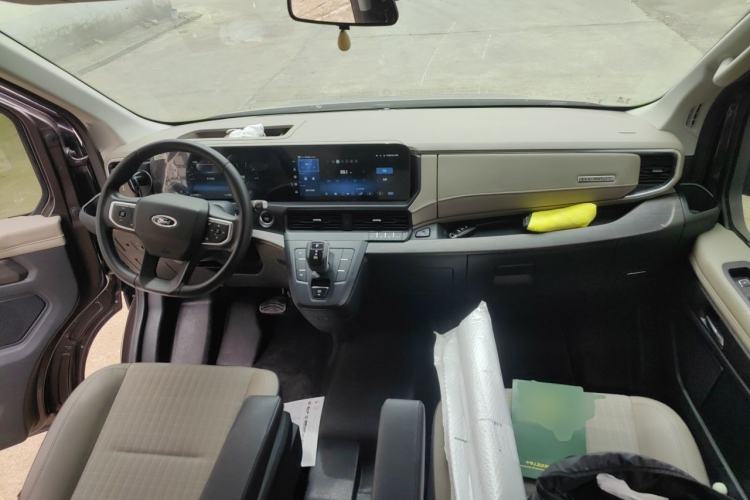Used Ford Transit T8 2024 T8 2.3T Diesel Automatic Mid-axle Mid-roof 9-seater Business & Travel Version 2/2/2/3 Interior 2