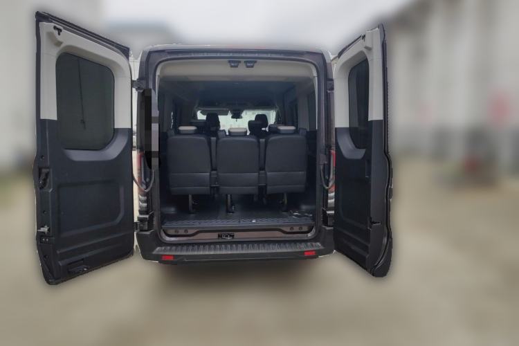 Used Ford Transit T8 2024 T8 2.3T Diesel Automatic Mid-axle Mid-roof 9-seater Business & Travel Version 2/2/2/3 Trunk