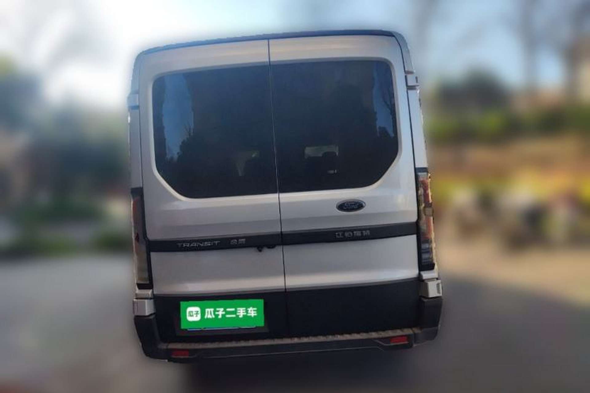 Used Ford Transit T8 2024 T8 2.3T Diesel Manual Short Wheelbase Mid-Roof 6-Seater Multi-Function Version 3/3 Rear