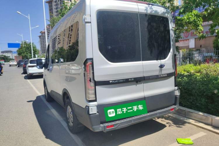 Used Ford Transit T8 2024 T8 2.3T Diesel Manual Short Wheelbase Mid-Roof 6-Seater Multi-Function Version 3/3 Rear Left 45 Deg