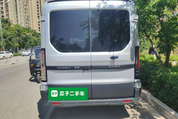 Used Ford Transit T8 2024 T8 2.3T Diesel Manual Short Wheelbase Mid-Roof 6-Seater Multi-Function Version 3/3 Rear