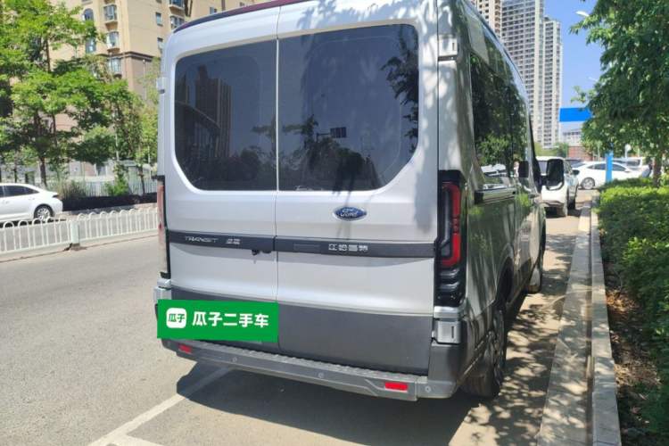 Used Ford Transit T8 2024 T8 2.3T Diesel Manual Short Wheelbase Mid-Roof 6-Seater Multi-Function Version 3/3 Rear Right 45 Deg