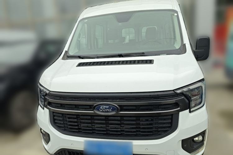 Used Ford Transit T8 2024 T8 2.3T Diesel Automatic Mid-axle Mid-roof 6-Seater Multi-function Version 2/2/2 Front