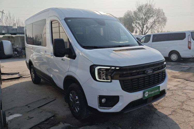 Used Ford Transit T8 2024 T8 2.3T Diesel Automatic Mid-axle Mid-roof 7-seater Business & Travel Edition Front Right 45 Deg