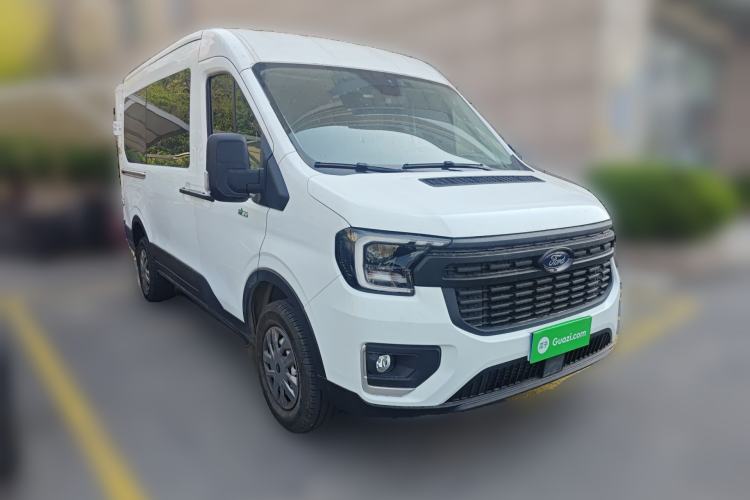 Used Ford Transit T8 2024 T8 2.0T Diesel Manual Mid-axle Mid-roof 6-seater Multi-function Version 2/2/2 Front Right 45 Deg