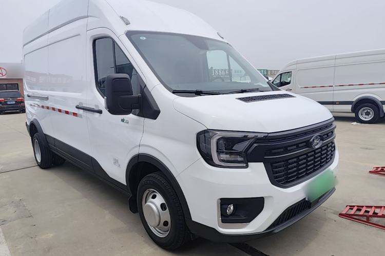 Used Ford Transit T8 2024 T8 2.0T Diesel Manual Long Wheelbase High-Roof 3-Seat Cargo Version with Rear Dual Tires Front Right 45 Deg