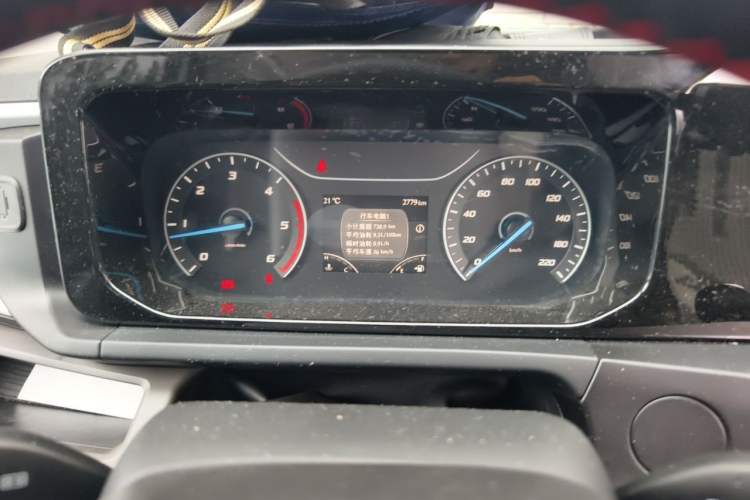 Used Ford Transit T8 2024 T8 2.0T Diesel Manual Mid-axle Mid-roof 6-seater Multi-function Version 2/2/2 Instrument Cluster