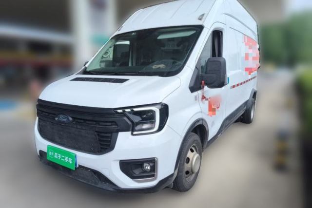 Used Ford Transit T8 2024 T8 2.0T Diesel Manual Long Wheelbase High-Roof 3-Seat Cargo Version with Rear Dual Tires