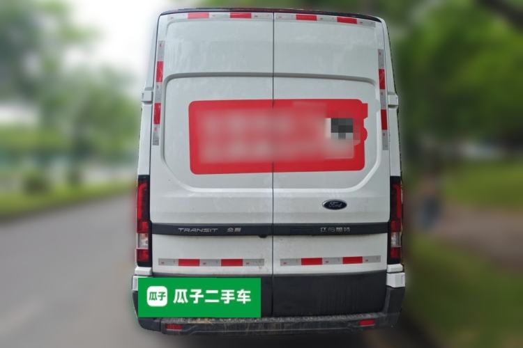 Used Ford Transit T8 2024 T8 2.0T Diesel Manual Long Wheelbase High-Roof 3-Seat Cargo Version with Rear Dual Tires Rear