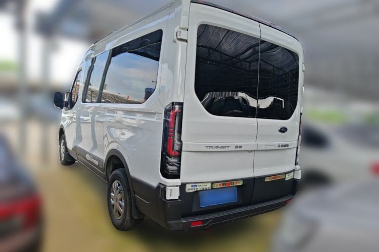 Used Ford Transit T8 2024 T8 2.3T Diesel Manual Mid-axle Mid-roof 9-seater Business & Travel Version 2/2/2/3 Rear Left 45 Deg