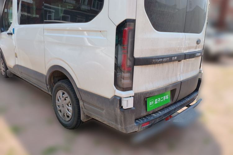 Used Ford Transit T8 2024 T8 2.0T Diesel Manual Short Wheelbase Mid-Height 6-Seater Full-Option Multifunctional Version 3/3 Rear Left 45 Deg