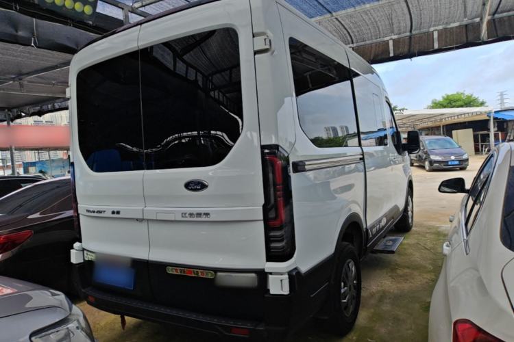 Used Ford Transit T8 2024 T8 2.3T Diesel Manual Mid-axle Mid-roof 9-seater Business & Travel Version 2/2/2/3 Rear Right 45 Deg