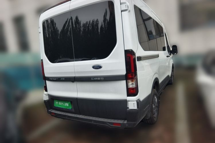 Used Ford Transit T8 2024 T8 2.0T Diesel Manual Mid-axle Mid-roof 6-seater Multi-function Version 2/2/2 Rear Right 45 Deg
