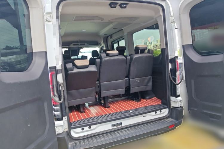 Used Ford Transit T8 2024 T8 2.3T Diesel Manual Mid-axle Mid-roof 9-seater Business & Travel Version 2/2/2/3 Trunk