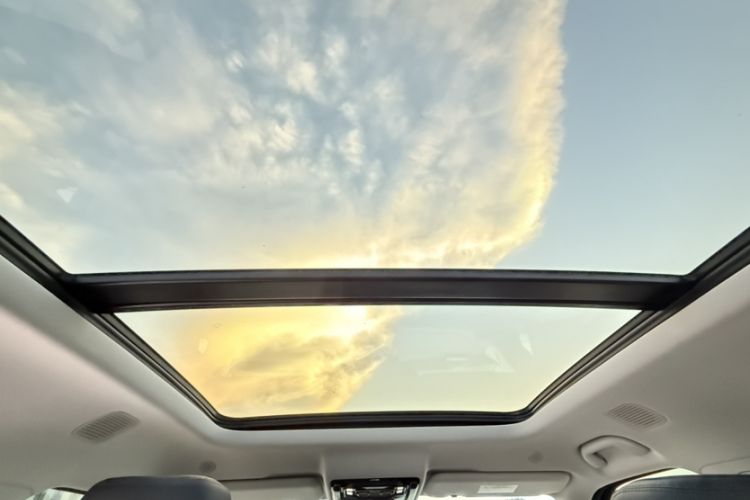 Used Formula Leopard 5 2023 Explore Edition Headliner