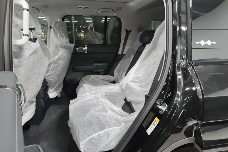 Used Formula Leopard 5 2025 TianShen Intelligent Driving Ultra Edition Interior 4