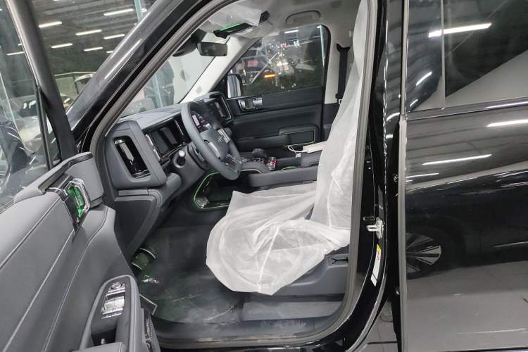Used Formula Leopard 5 2025 TianShen Intelligent Driving Ultra Edition Left Front Seat