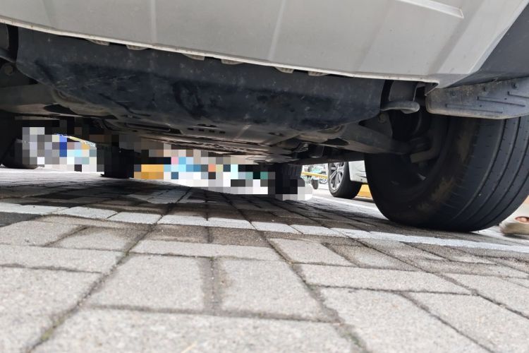 Used Formula Leopard 5 2023 Navigator Edition Chassis Front
