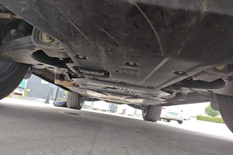 Used Formula Leopard 5 2023 Explore Edition Chassis Front