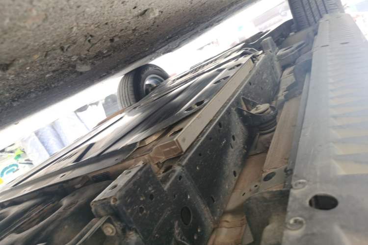 Used Formula Leopard 5 2023 Explore Edition Chassis Rear Left