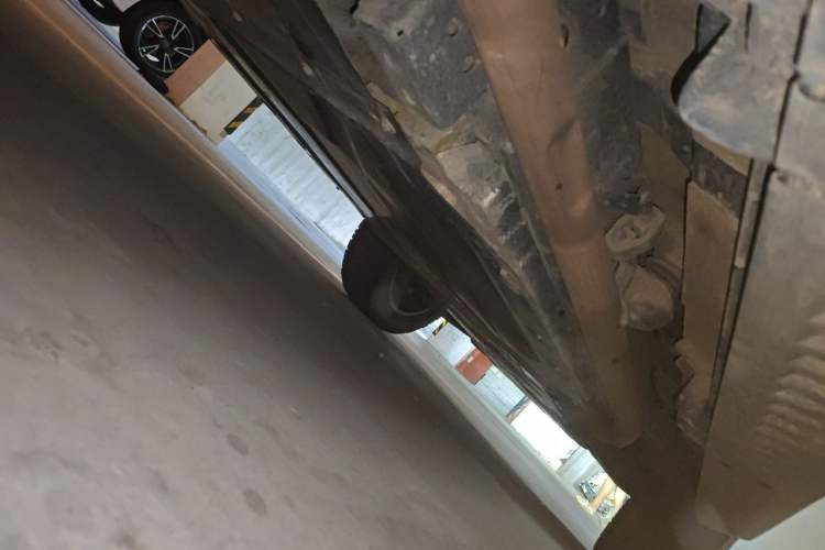 Used Formula Leopard 5 2023 Explore Edition Chassis Rear Right