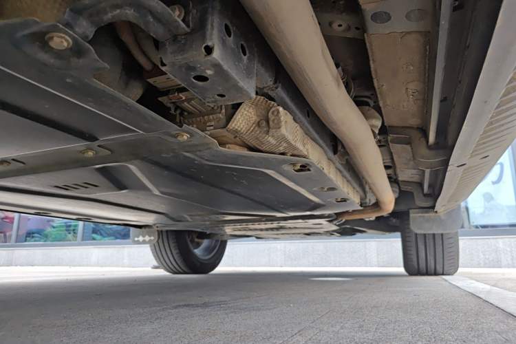 Used Formula Leopard 5 2023 Explore Edition Chassis Rear Right