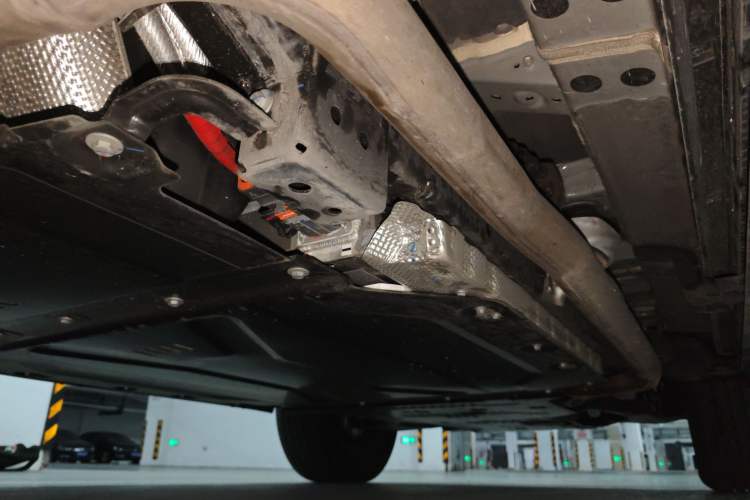 Used Formula Leopard 5 2023 Explore Edition Chassis Rear Right