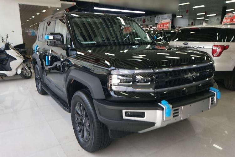 Used Formula Leopard 5 2023 Navigator Edition Exterior 1