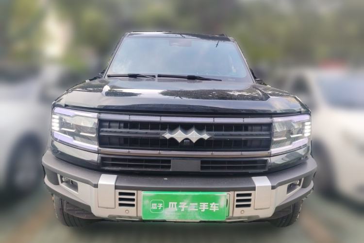Used Formula Leopard 5 2023 Explore Edition Front