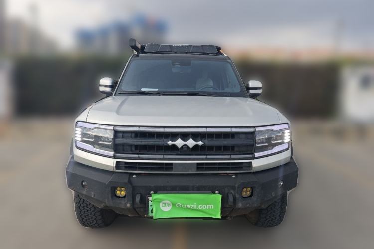 Used Formula Leopard 5 2023 Navigator Edition Front