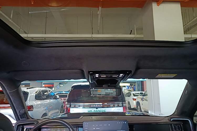 Used Formula Leopard 5 2023 Cloud Ride Flagship Edition Headliner