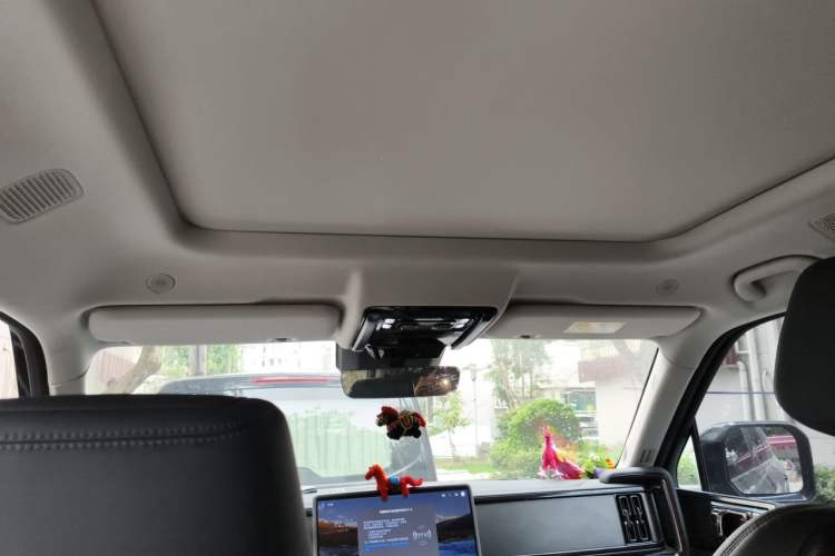 Used Formula Leopard 5 2023 Explore Edition Headliner