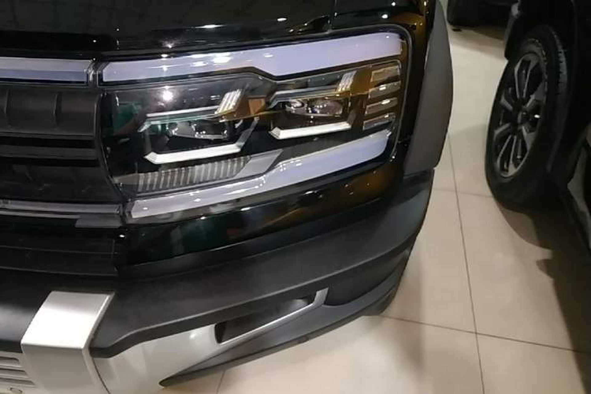 Used Formula Leopard 5 2023 Explore Edition Left Front Headlight