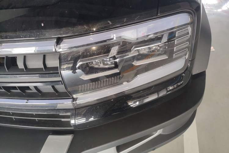 Used Formula Leopard 5 2023 Explore Edition Left Front Headlight
