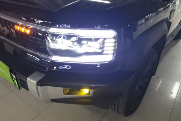 Used Formula Leopard 5 2023 Navigator Edition Left Front Headlight
