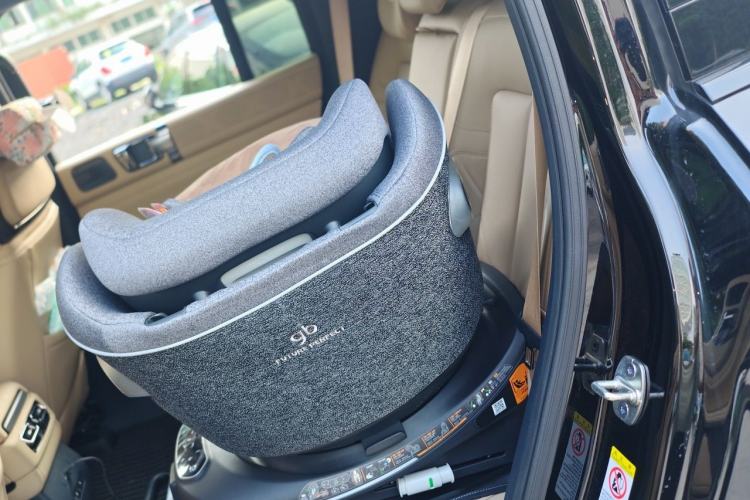 Used Formula Leopard 5 2023 Navigator Edition Left Rear Seat