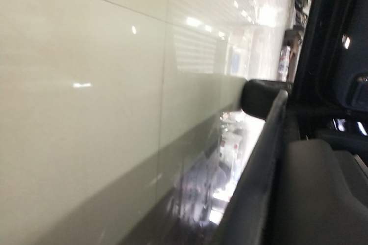Used Formula Leopard 5 2023 Navigator Edition Left Side Sill