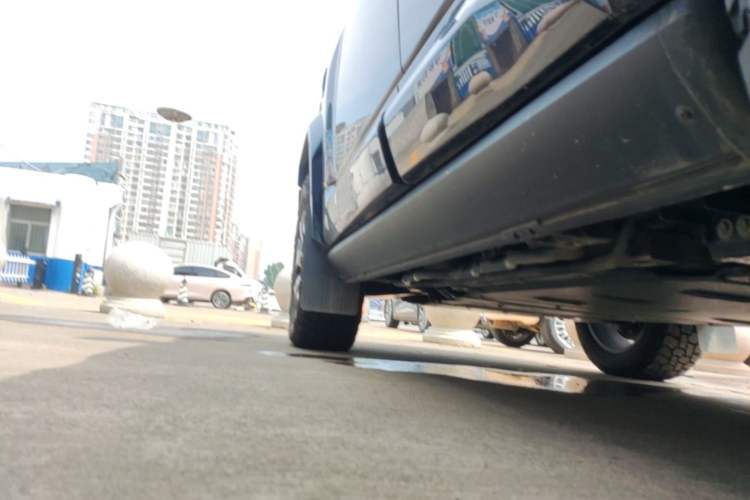 Used Formula Leopard 5 2023 Cloud Ride Flagship Edition Left Side Sill