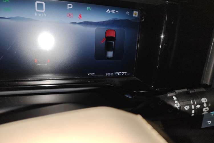 Used Formula Leopard 5 2023 Navigator Edition Odometer Close Up