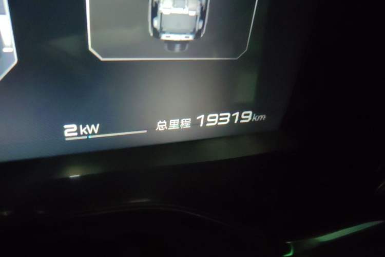 Used Formula Leopard 5 2023 Navigator Edition Odometer Close Up