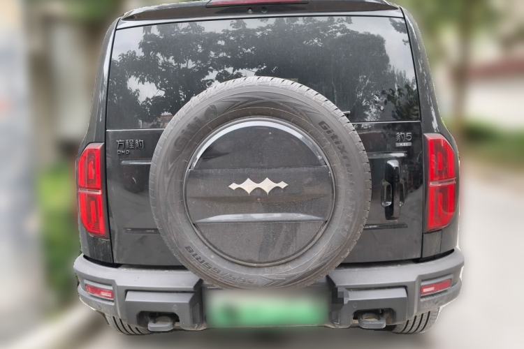 Used Formula Leopard 5 2023 Explore Edition Rear