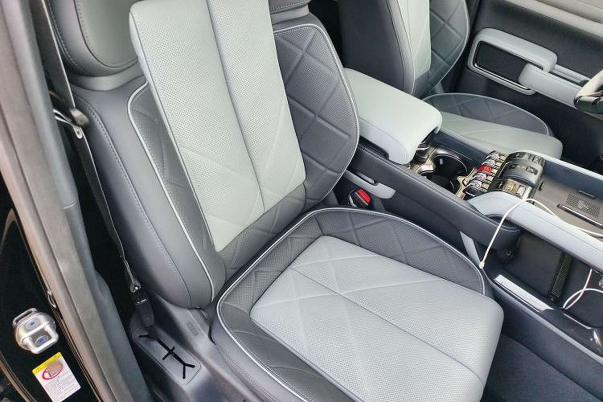 Used Formula Leopard 5 2023 Navigator Edition Right Front Seat
