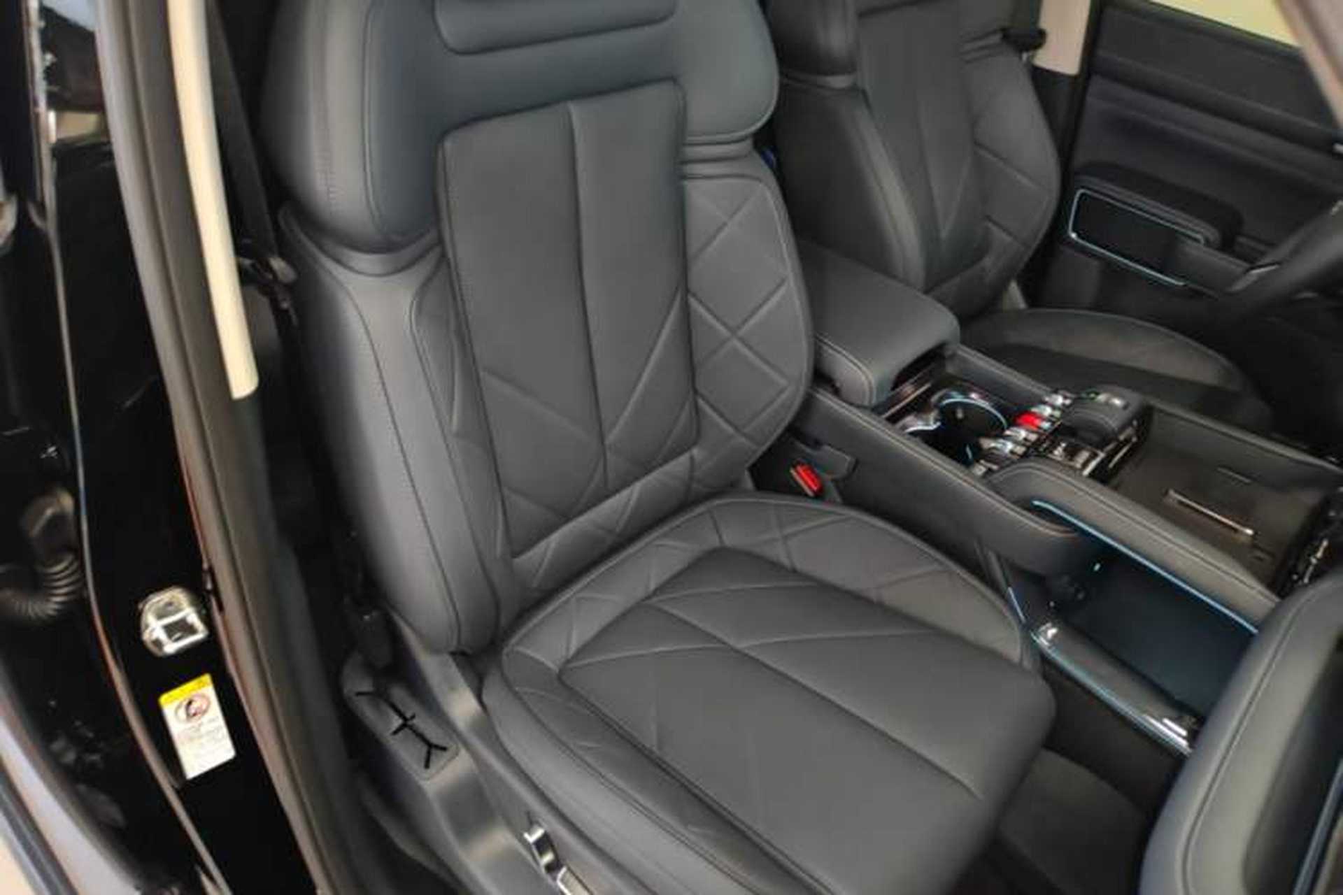 Used Formula Leopard 5 2023 Explore Edition Right Front Seat