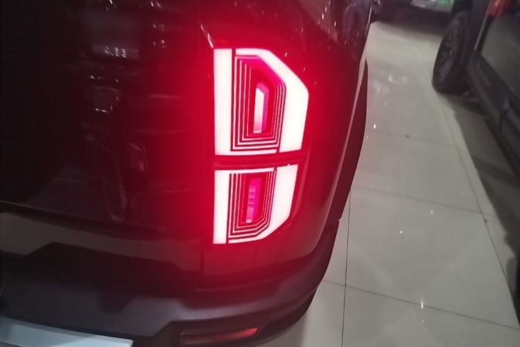 Used Formula Leopard 5 2023 Explore Edition Right Rear Taillight