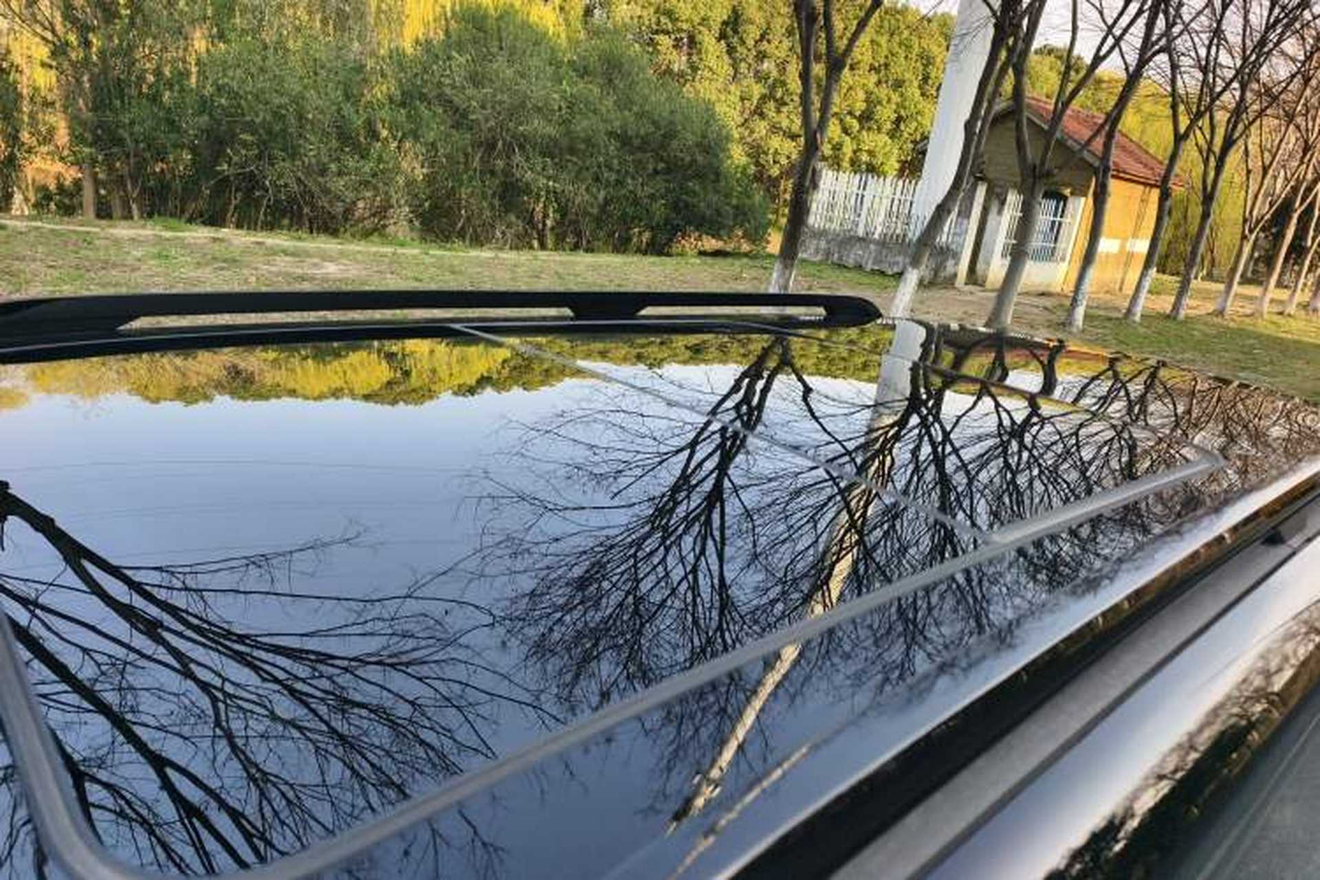 Used Formula Leopard 5 2023 Navigator Edition Roof