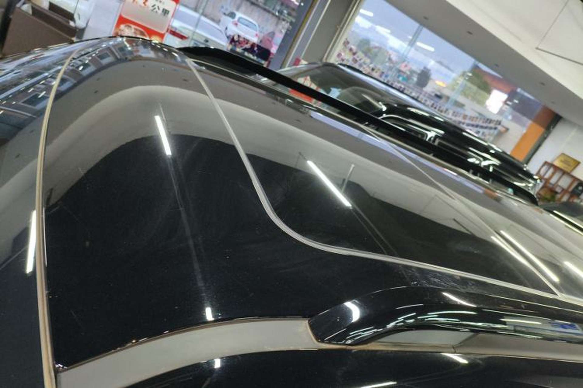 Used Formula Leopard 5 2023 Cloud Ride Flagship Edition Roof