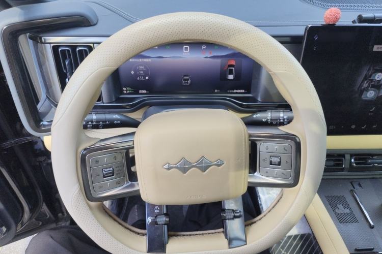 Used Formula Leopard 5 2023 Explore Edition Steering Wheel
