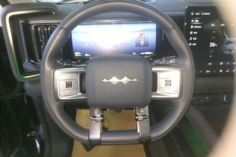Used Formula Leopard 5 2023 Navigator Edition Steering Wheel